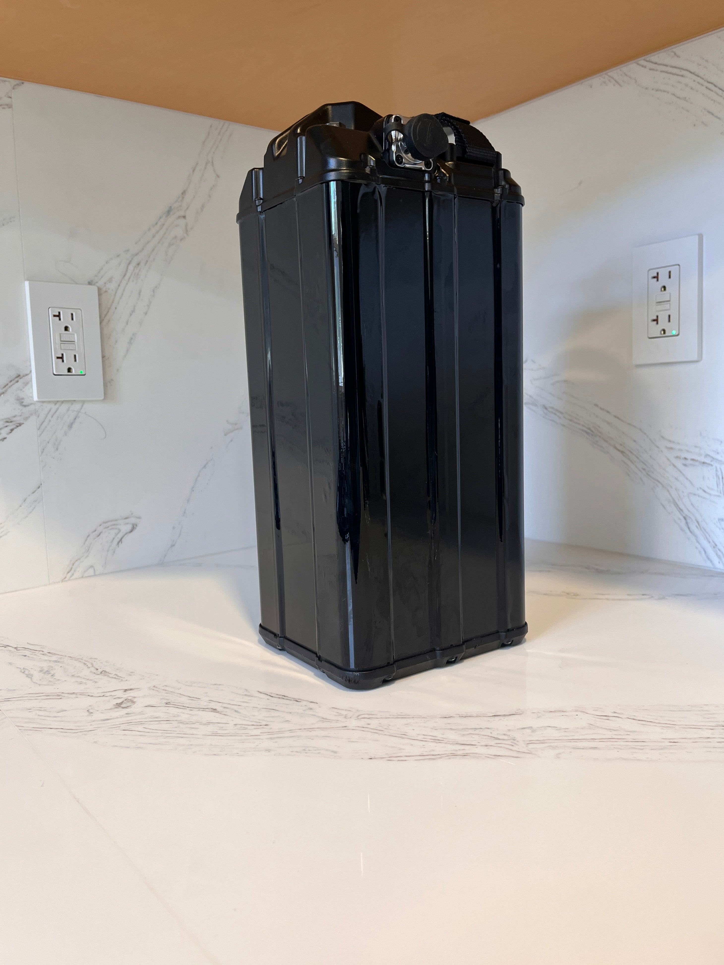 Ultra Gloss Black Battery Wrap